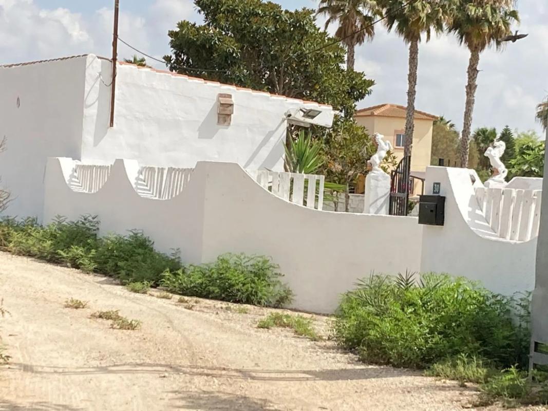 Properties for sale and rent in Spain photo 5