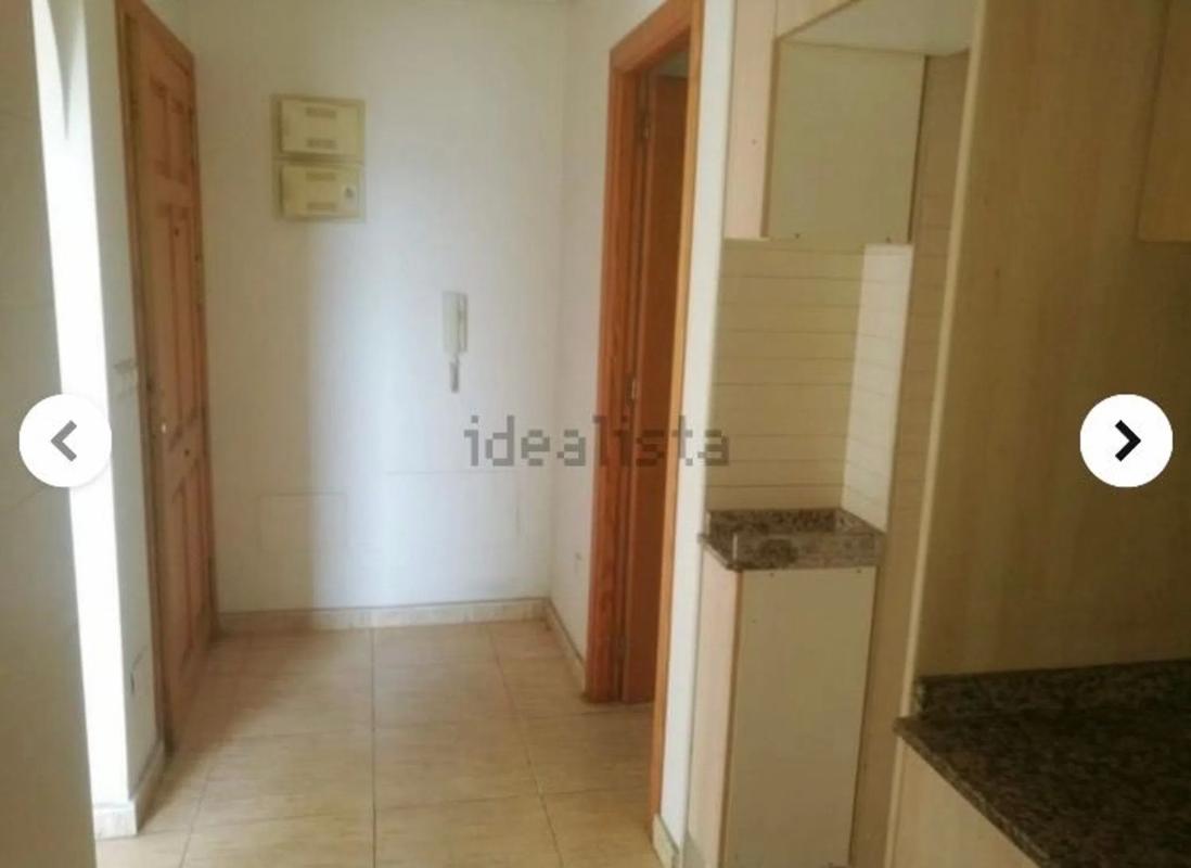 Продажа квартиры на Calle La Cruz, 10, Катрал
photo 1