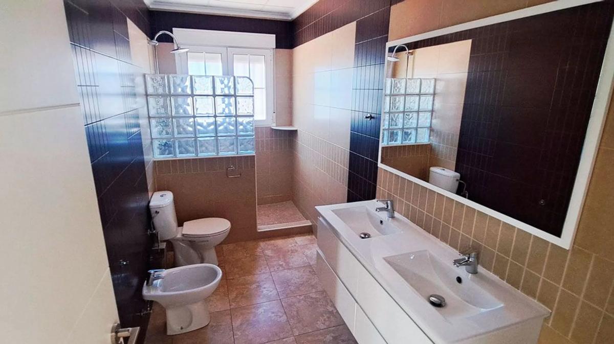 Sale of independent chalet in Catral, Catral
photo 5