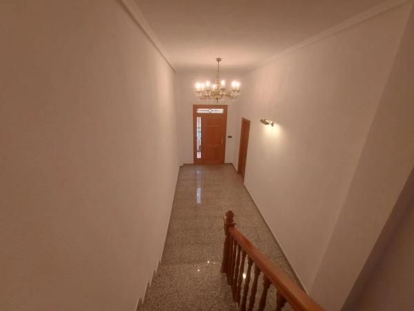 Четырехквартирный дом на продажу на Calle Barcelona, 49 , Кокс thumbnail 1