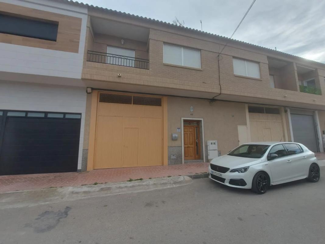 Продажа таунхауса в  Calle Barcelona, 49 , Кокс photo 5