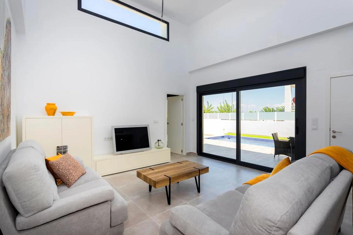Venta de chalet independiente en Calle Manuel de Falla, 44, Daya Nueva
 photo 3