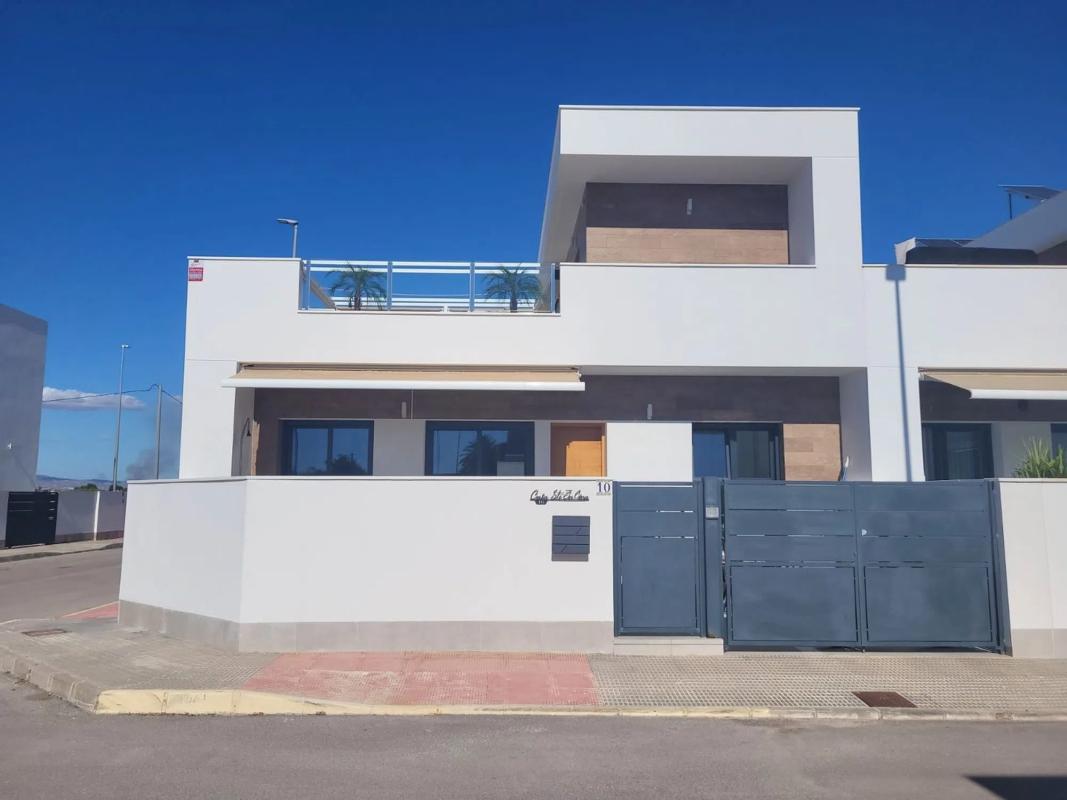 Propiedades en venta y alquiler en España photo 2