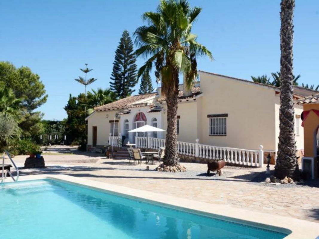 Sale of independent chalet in Daya Vieja, Daya Vieja
photo 1
