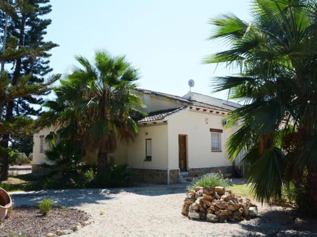 Sale of independent chalet in Daya Vieja, Daya Vieja
photo 4