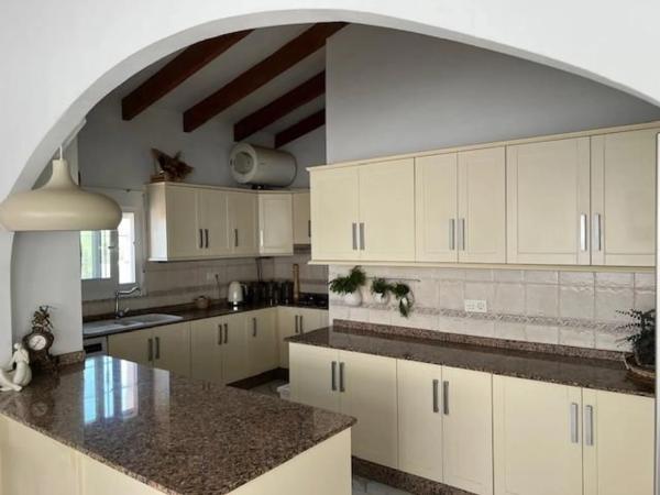 Chalet wolnostojący na sprzedaż w  Vereda Rondaina, Dolores photo 4