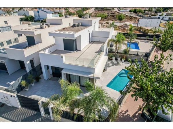 Chalet independiente en venta en Dolores, Dolores
 photo 1