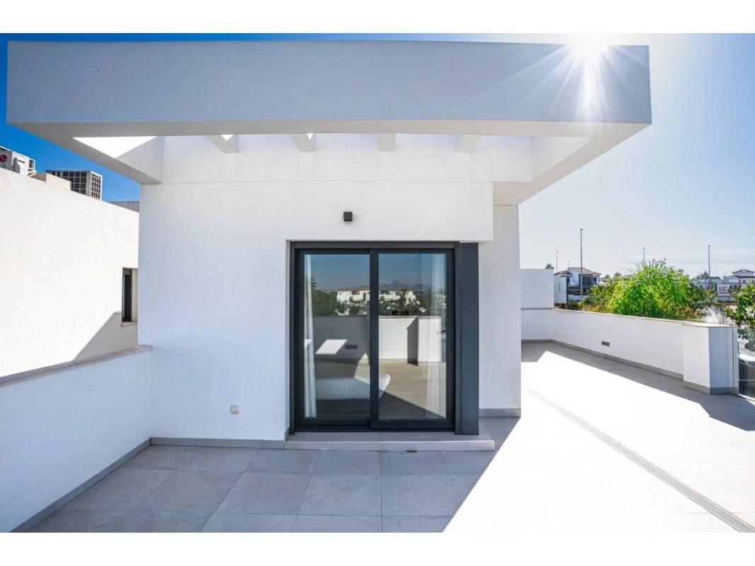 Venta de chalet independiente en Dolores, Dolores
photo 3
