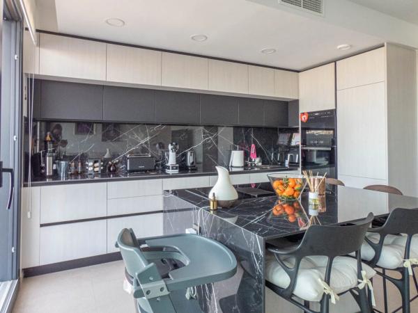 Sale of flat in Calle Carcaixent, 1, Guardamar del Segura
 photo 2
