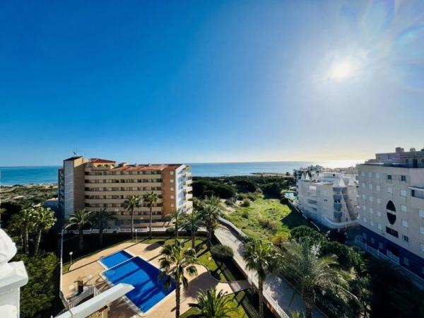 Penthouse for sale at  Calle las Mimosas s/n, Guardamar del Segura photo 2