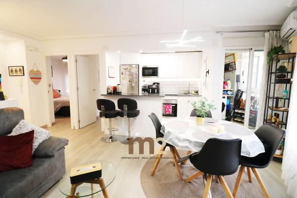 Sale of flat in Calle Rodrigo de Triana, Guardamar del Segura
 photo 1