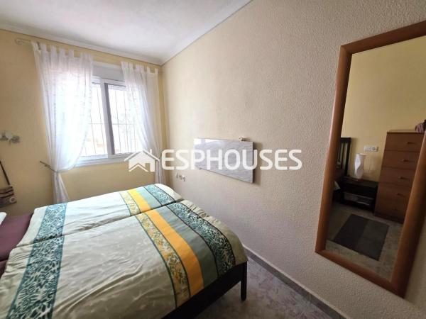 Chalet pareado photo 3