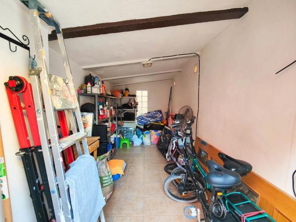 Chalet wolnostojący na sprzedaż w  Urbanizaciones, Guardamar del Segura photo 4