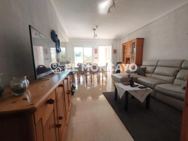 Chalet wolnostojący na sprzedaż w  Avenida el Fenoll, Guardamar del Segura photo 4