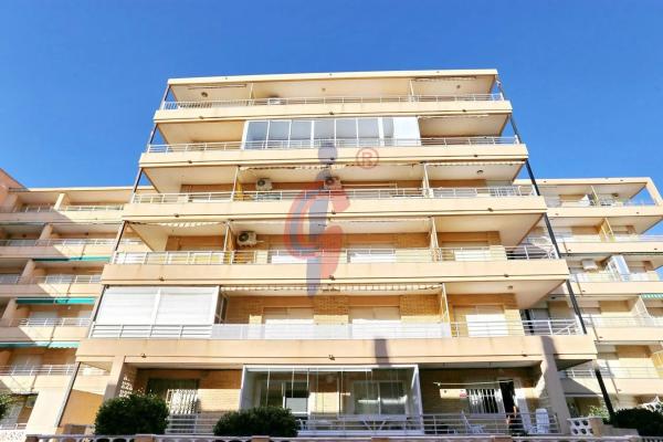 Sale of flat in Avenida de Cervantes, 55, Guardamar del Segura
 photo 1