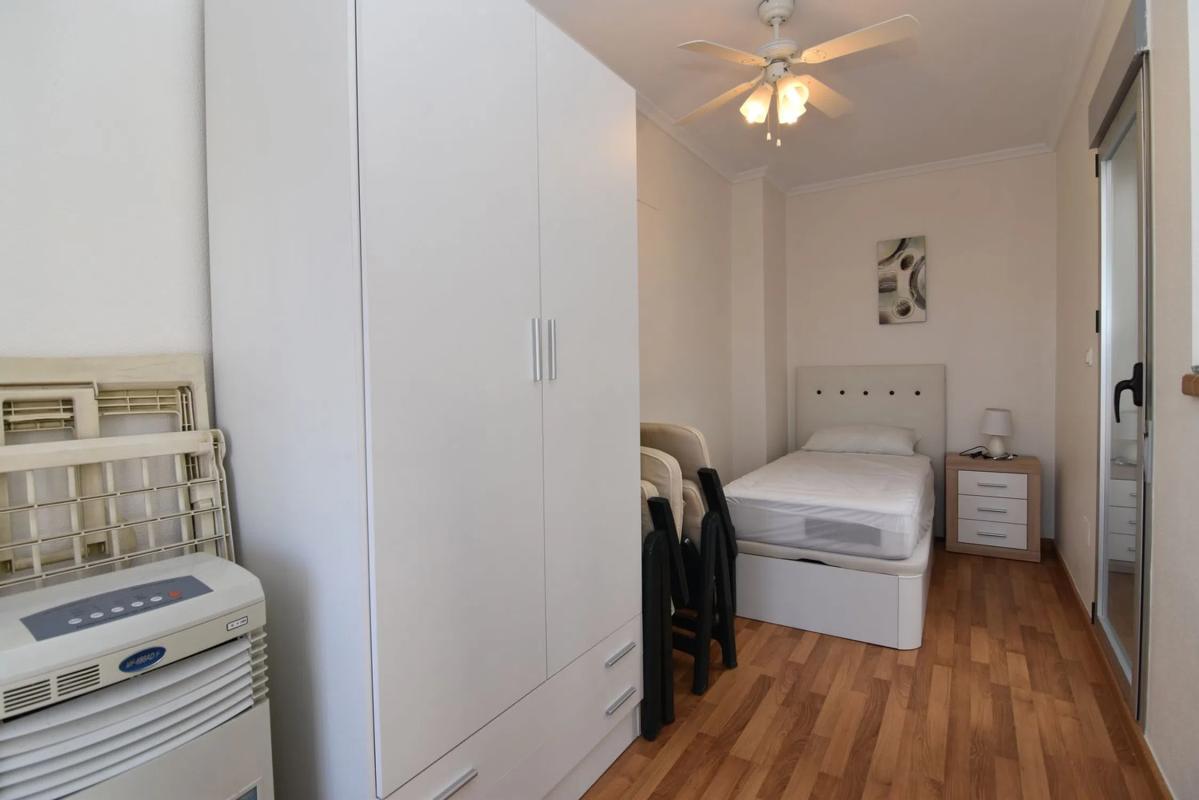 Продажа таунхауса в Calle Corts Valencianes, 132 , Гуардамар-дель-Сегура photo 2
