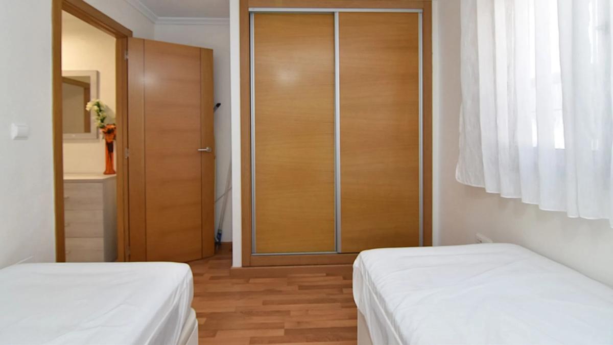 Продажа таунхауса в Calle Corts Valencianes, 132 , Гуардамар-дель-Сегура photo 3