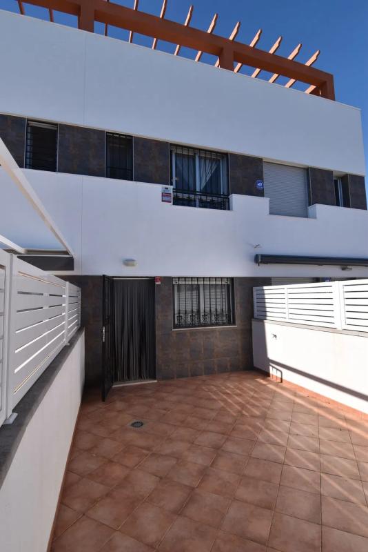 Продажа таунхауса в Calle Corts Valencianes, 132 , Гуардамар-дель-Сегура photo 5