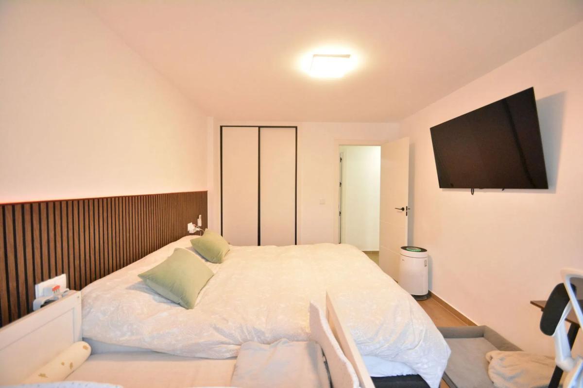 Sale of apartment in Calle Garcia Lorca, Guardamar del Segura
photo 1