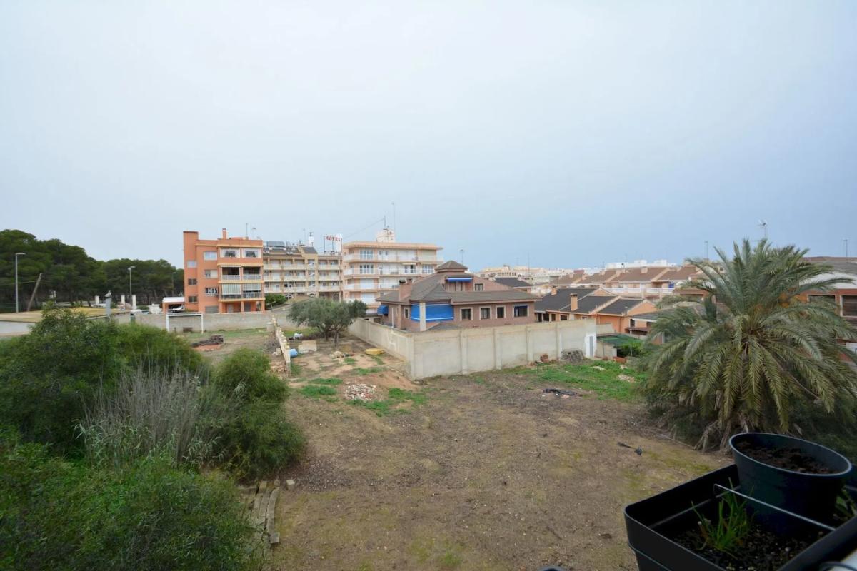 Sale of apartment in Calle Garcia Lorca, Guardamar del Segura
photo 4