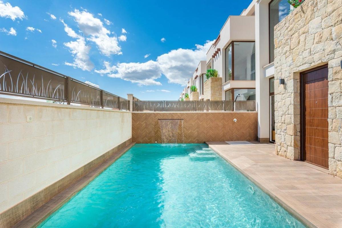 Venta de chalet independiente en Calle Taray, Los Montesinos
photo 3
