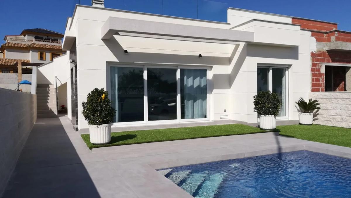 Venta de chalet independiente en Calle Clavellina, Los Montesinos
 photo 5
