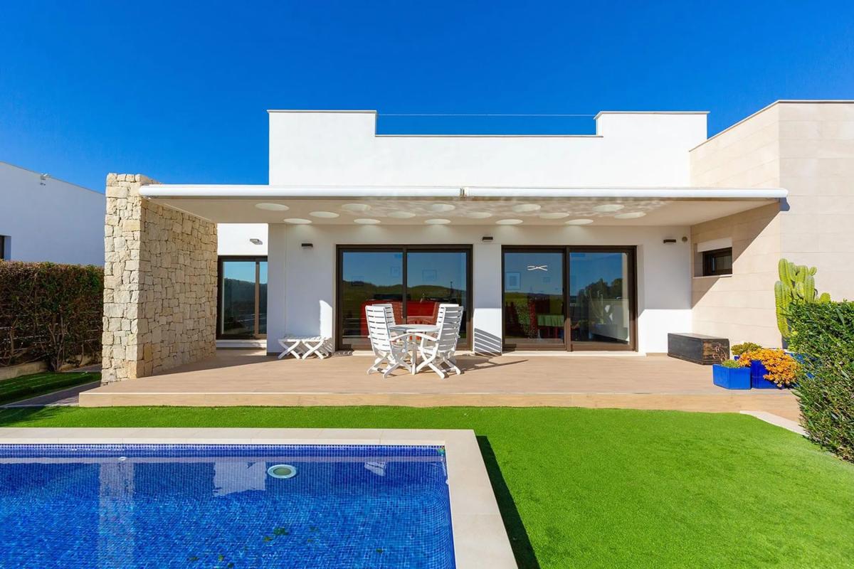 Venta de chalet independiente en Calle Guanábano, 7, Orihuela
photo 1