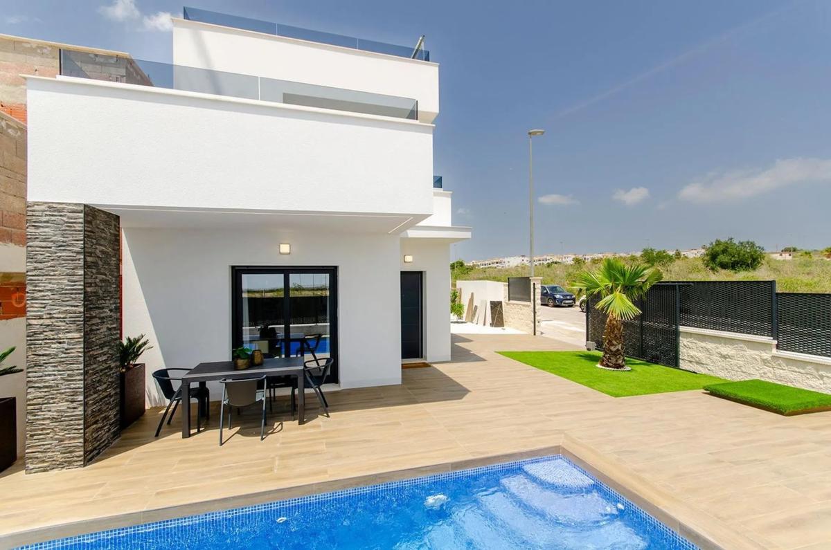 Venta de chalet independiente en Calle Melocotonero, Orihuela
 photo 2