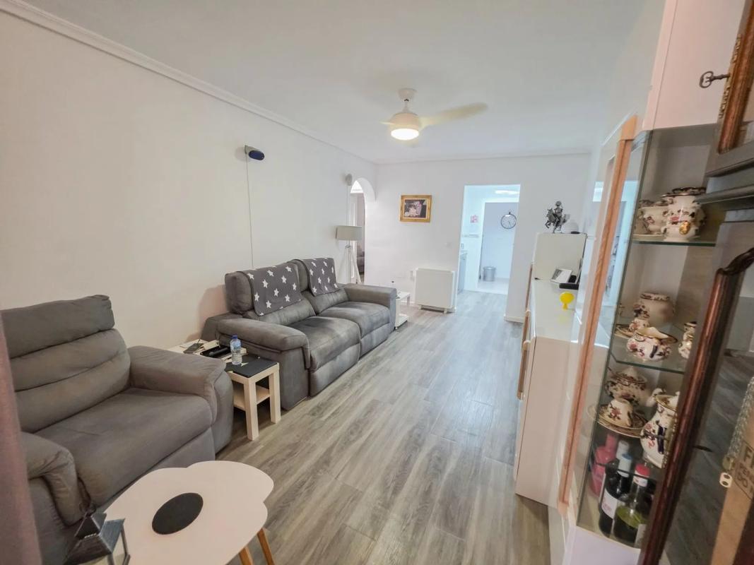 Venta de piso en Calle Melocotonero, Orihuela
 photo 3
