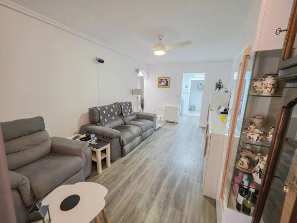 Venta de piso en Calle Melocotonero, Orihuela
 photo 3