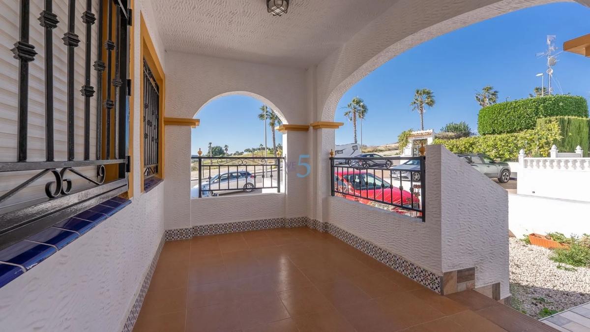 Venta de piso en Desamparados-Hurchillo-Torremendo, Orihuela
photo 5