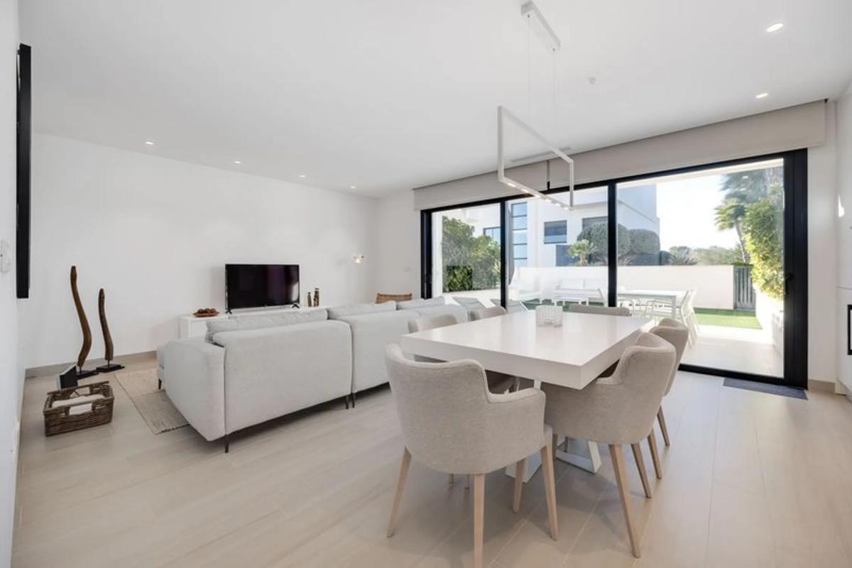 Venta de piso en Desamparados-Hurchillo-Torremendo, Orihuela
 photo 4