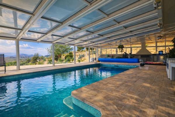 Chalet independiente en venta en CV-951, Orihuela
thumbnail 1