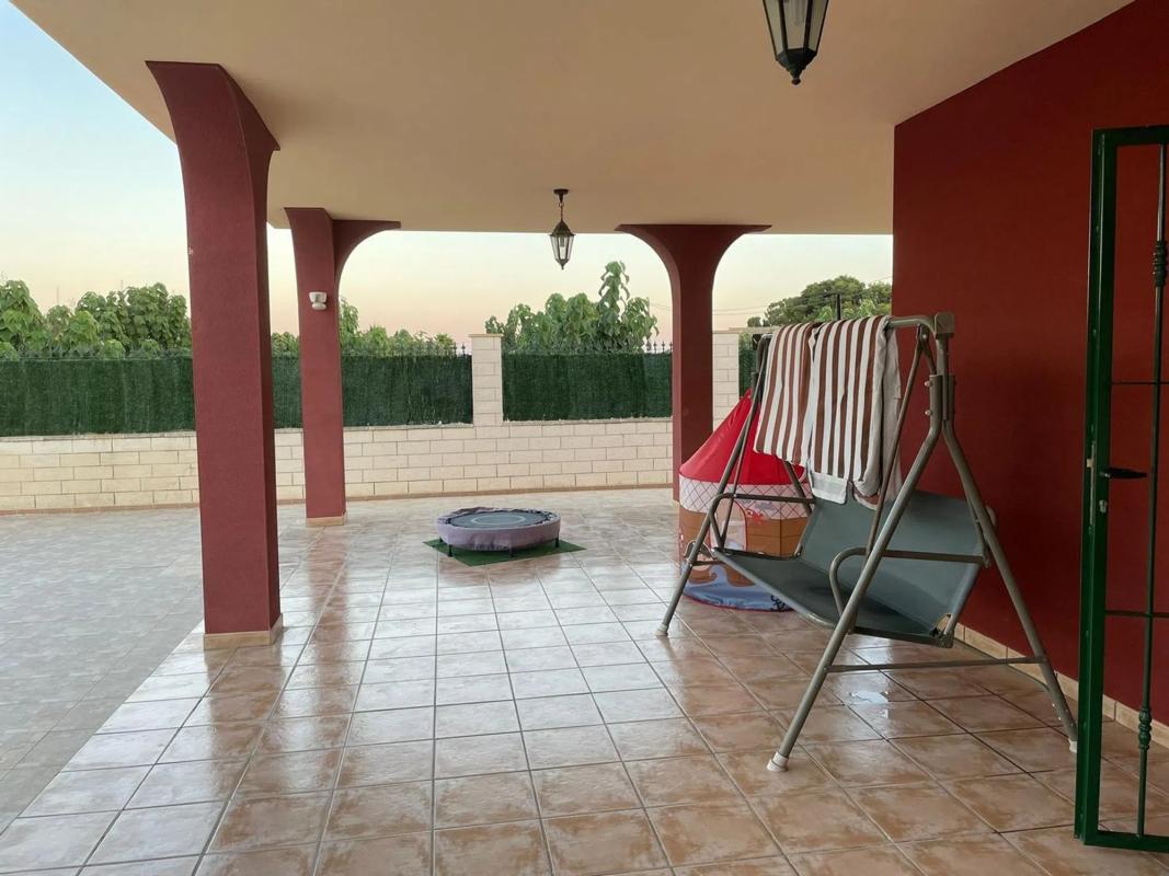Sale of independent chalet in La Murada-Los Vicentes, Orihuela
photo 2