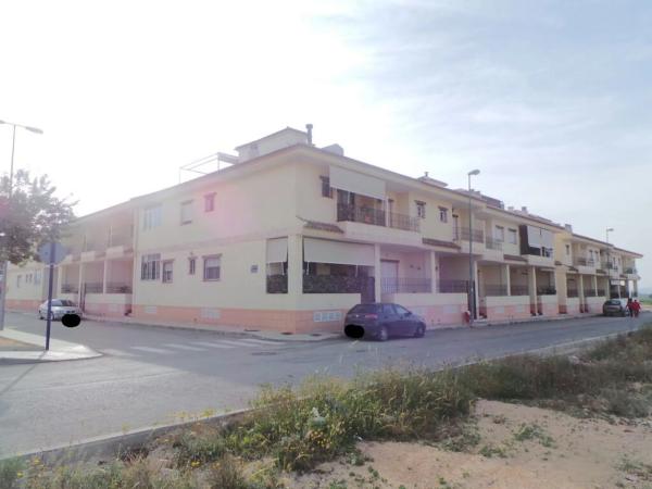 Chalet pareado en calle Angel Hernandez photo