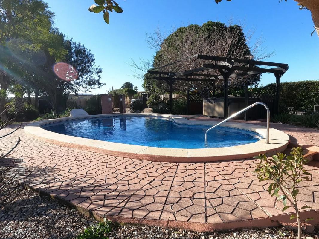Venta de chalet independiente en Calle Virgen del Pilar, 18, Orihuela
 photo 2