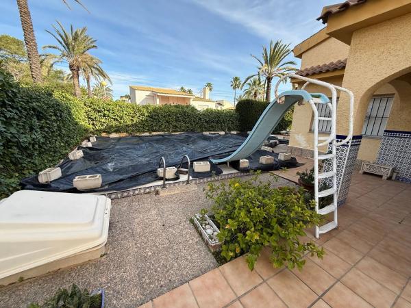 Chalet wolnostojący na sprzedaż w Calle Baliza, Orihuela photo 1