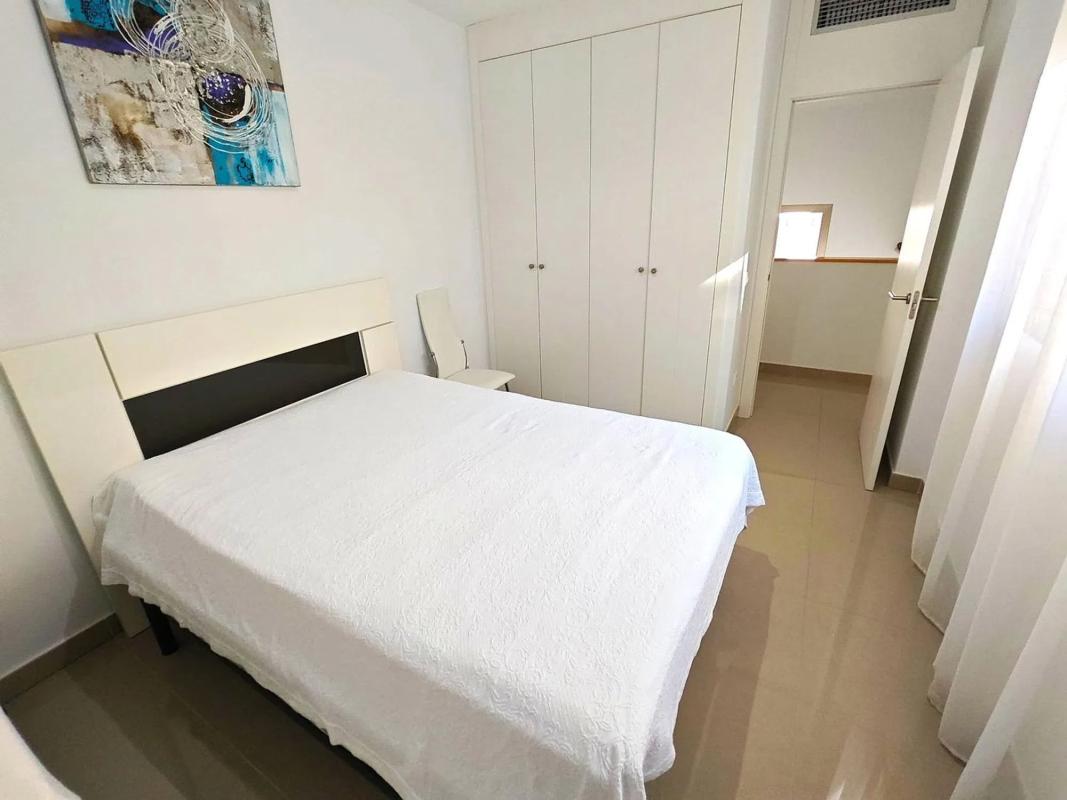 Sale of independent chalet in Calle Mar Rizada, Orihuela
photo 3
