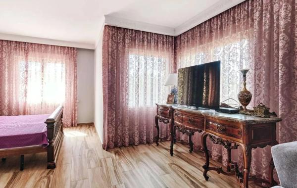 Частный шале на продаже в  Calle Juan Ramon Jimenez, Ориуэла photo 4