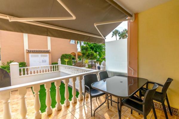 Chalet pareado en calle Clementina, 77 photo 2