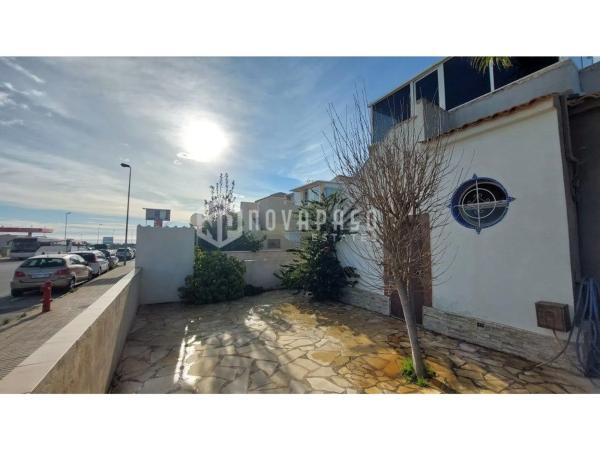 Chalet wolnostojący na sprzedaż w  Avenida de California, Orihuela photo 3