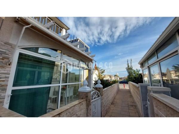 Chalet wolnostojący na sprzedaż w  Avenida de California, Orihuela photo 4