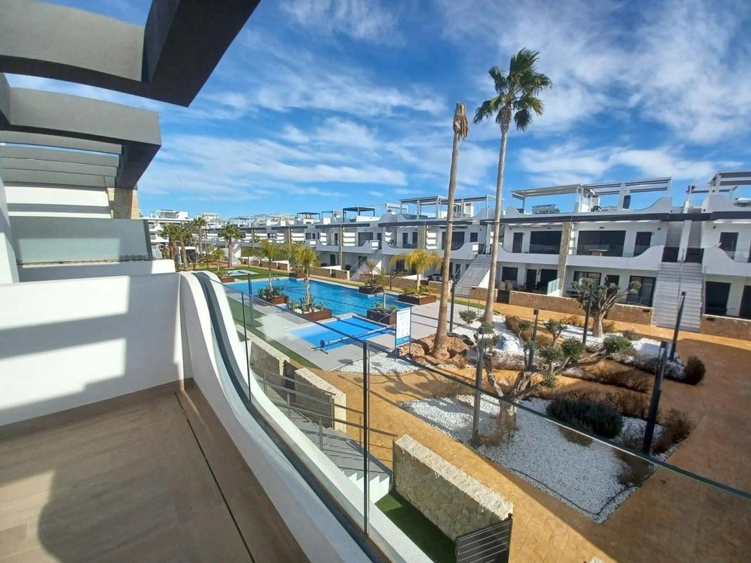 Venta de piso en Urbanització Pau 20 Villa Rosa Camp, Orihuela
photo 1
