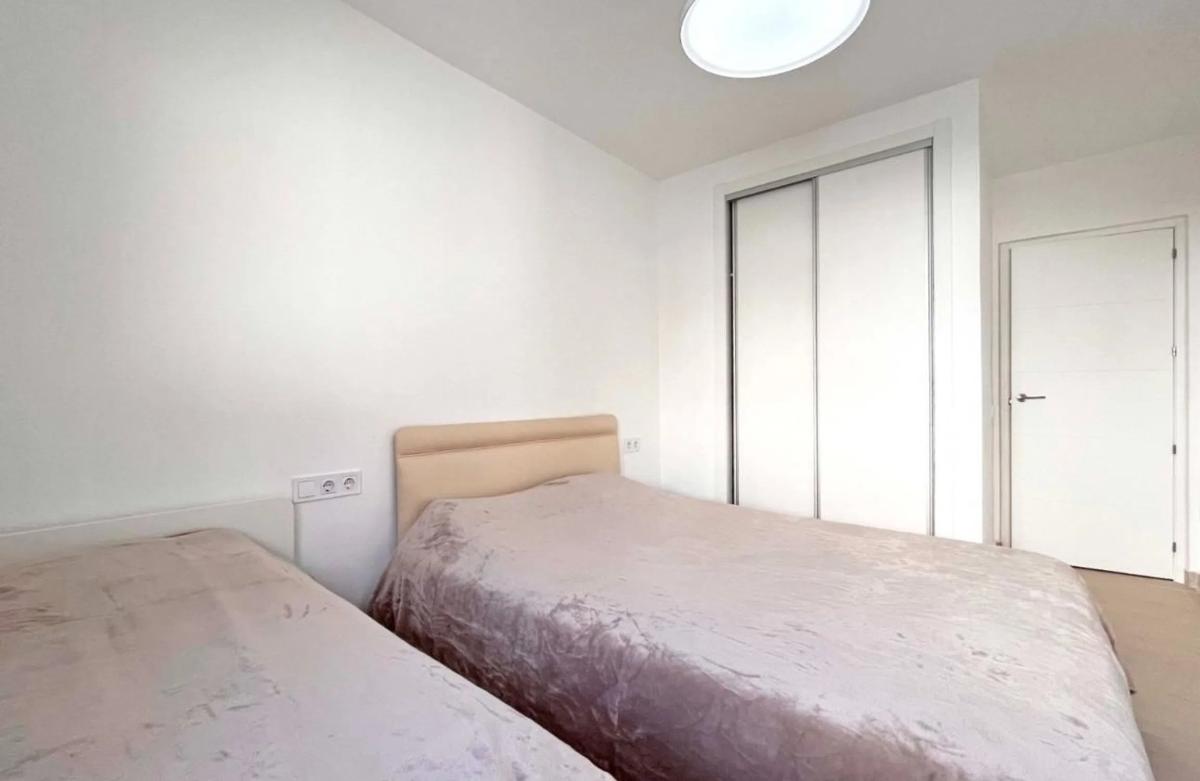 Sale of independent chalet in Barrio La Chismosa, Orihuela
 photo 4