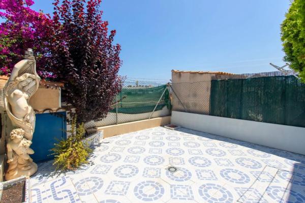 Chalet adosado en venta en  Calle Torre de Pisa , Orihuela photo 3