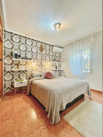 Chalet adosado en venta en  Avenida de California, 206 , Orihuela photo 1