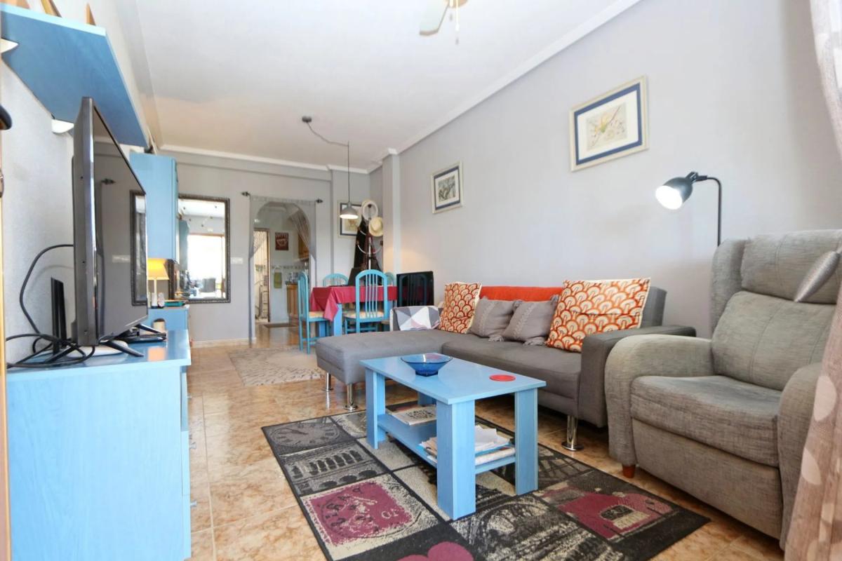 Venta de piso en Calle Almohabenos, Orihuela
photo 2