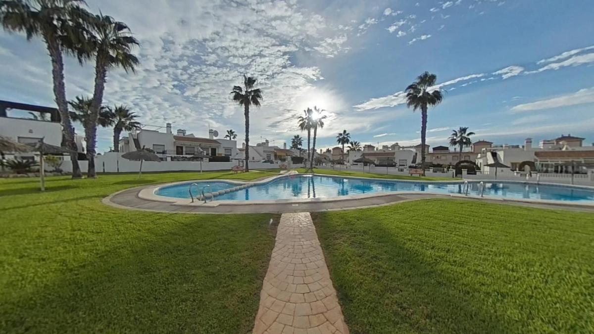 Sale of apartment in Calle Parana, Orihuela
photo 4