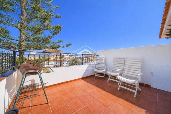 Independent chalet for sale in Barrio La Regia, Orihuela
 photo 3