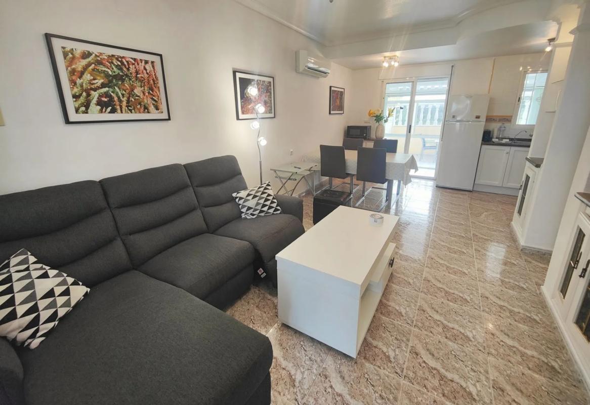Properties for sale and rent in Spain photo 2